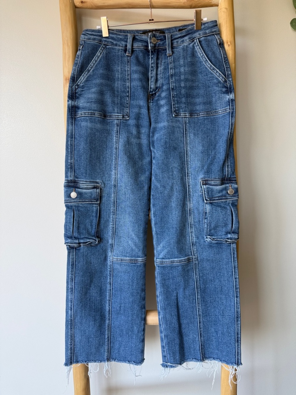 Judy Blue Stretchy High Waist Wide Leg Raw Hem Cropped Denim Cargo Jeans 7/28